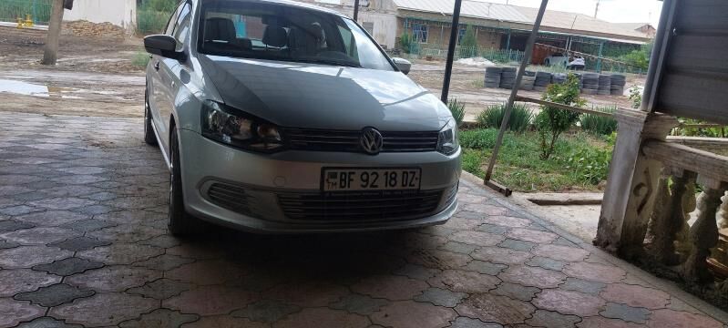 Volkswagen Polo 2013 - 120 000 TMT - Дашогуз - img 5