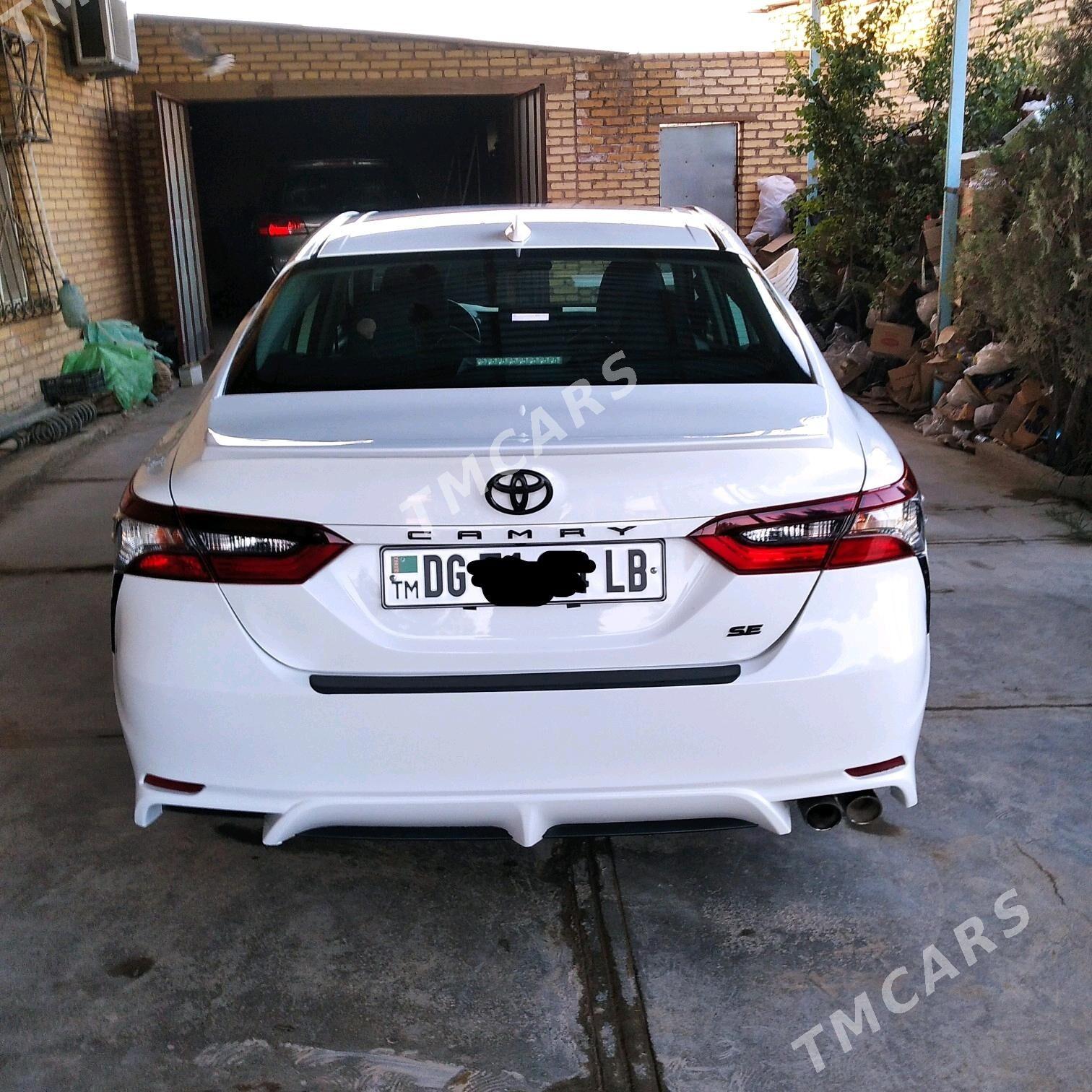 Toyota Camry 2021 - 350 000 TMT - Seýdi - img 2