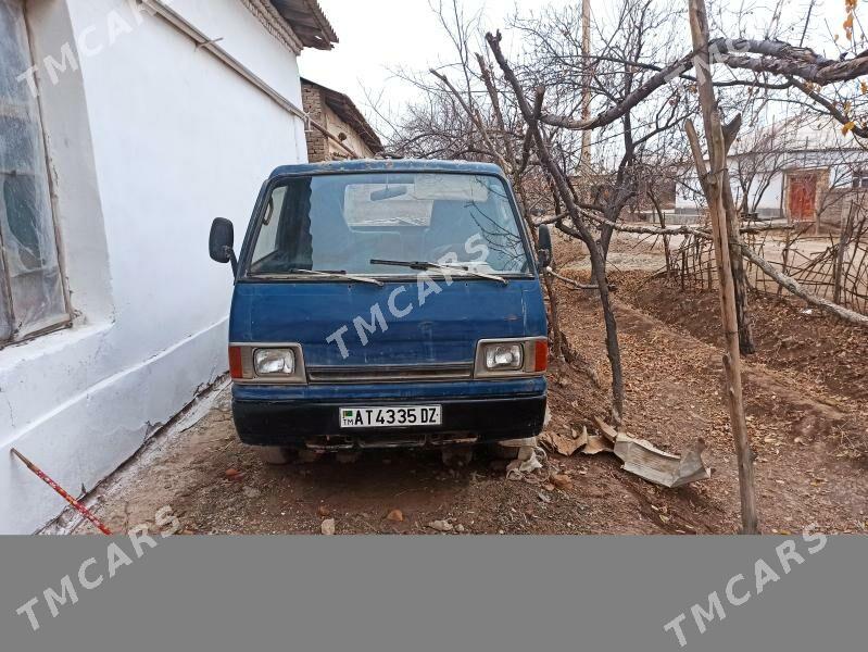 Mazda B2000 1997 - 36 000 TMT - Daşoguz - img 4