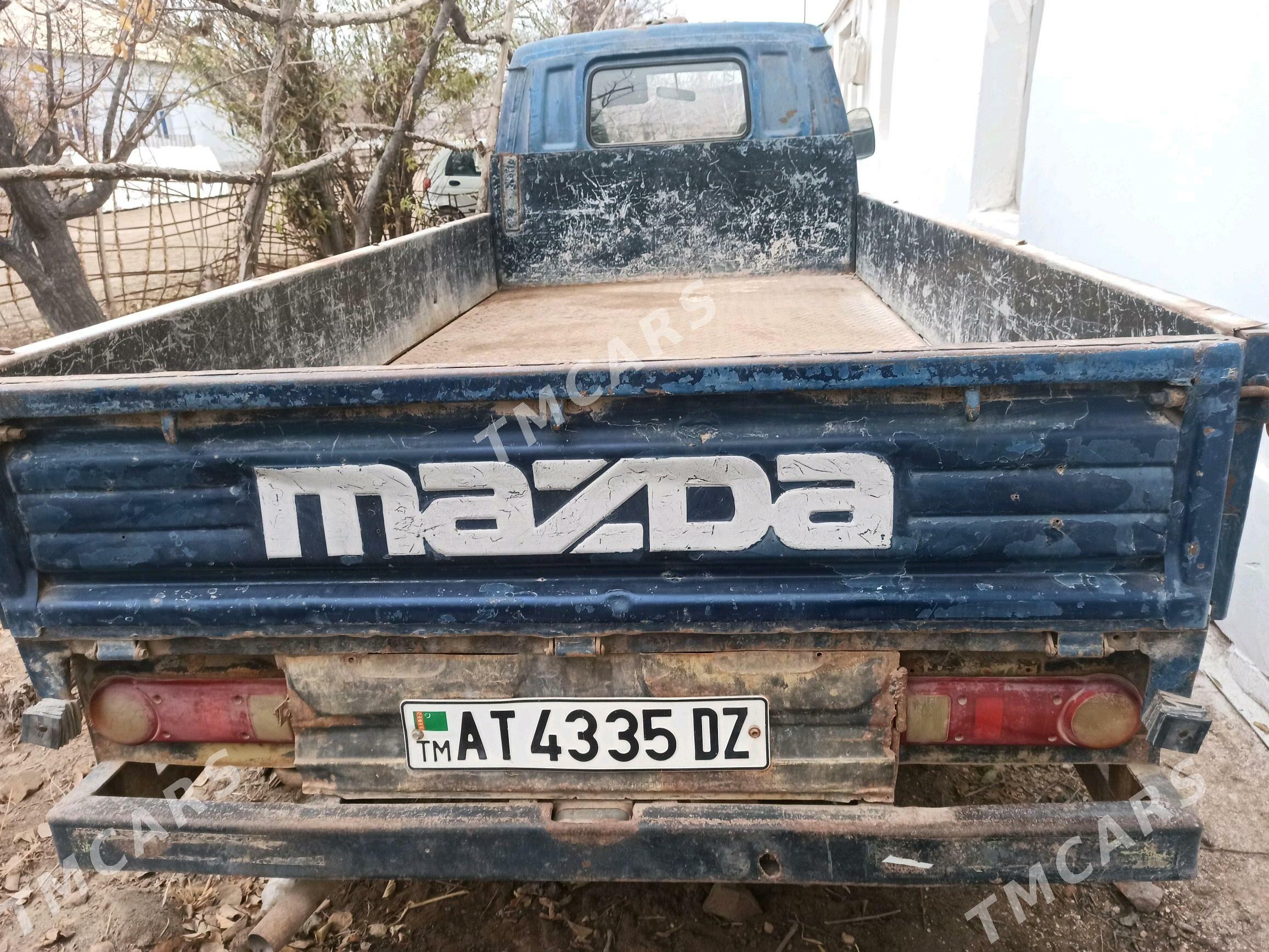 Mazda B2000 1997 - 36 000 TMT - Daşoguz - img 5