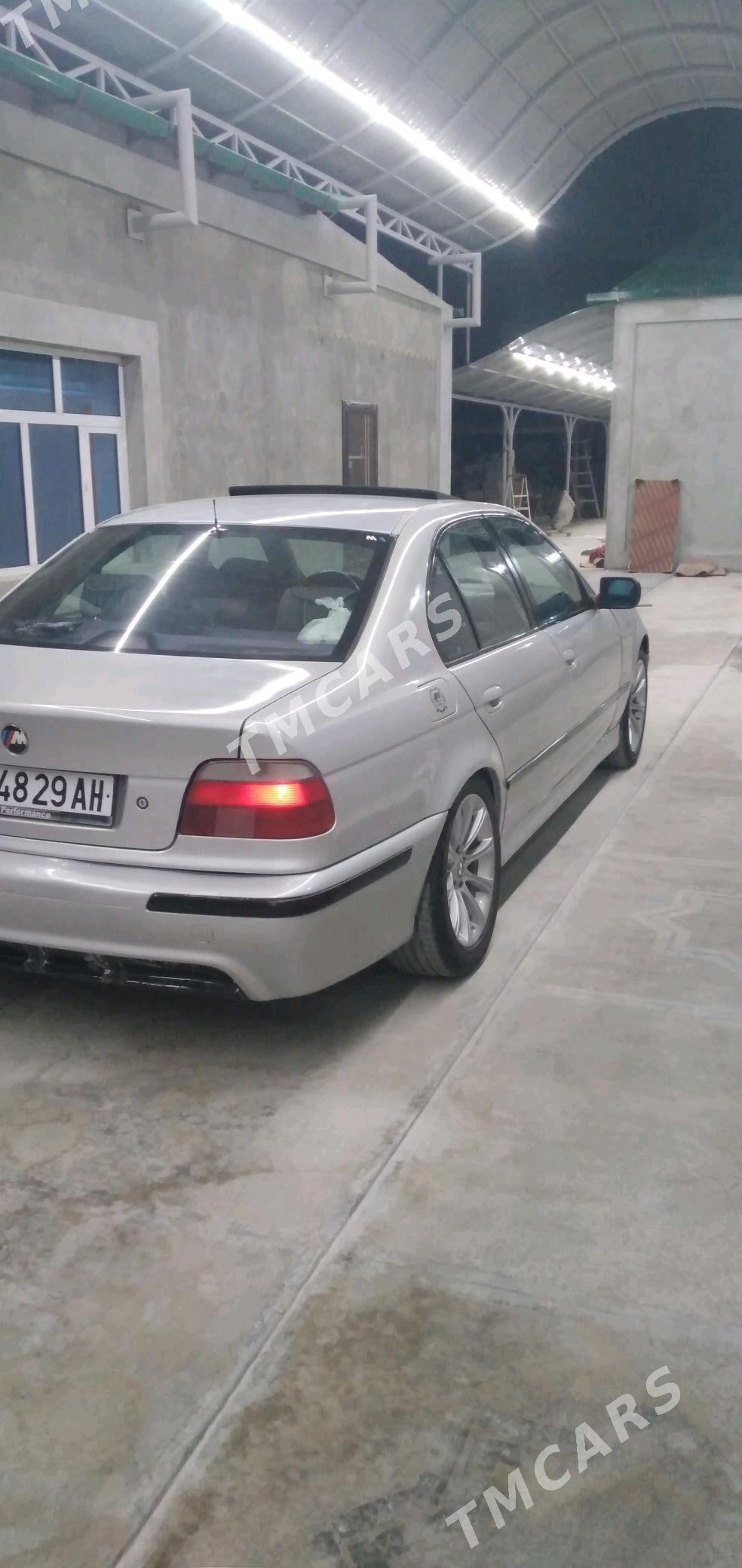 BMW 525 2002 - 90 000 TMT - Kaka - img 3