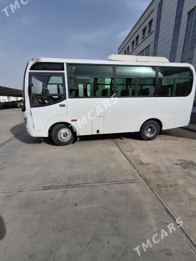 Toyota Coaster 2009 - 250 000 TMT - Köşi - img 4