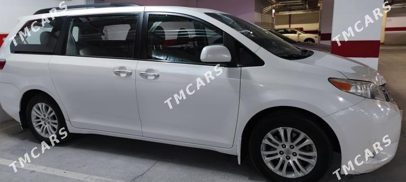 Toyota Sienna 2017 - 395 000 TMT - Ашхабад - img 5