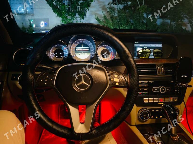 Mercedes-Benz C300 2012 - 220 000 TMT - Aşgabat - img 5