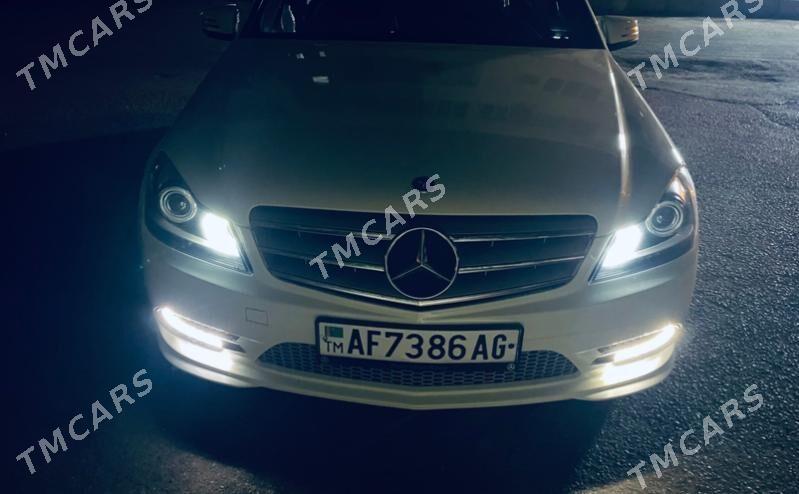 Mercedes-Benz C300 2012 - 220 000 TMT - Aşgabat - img 3