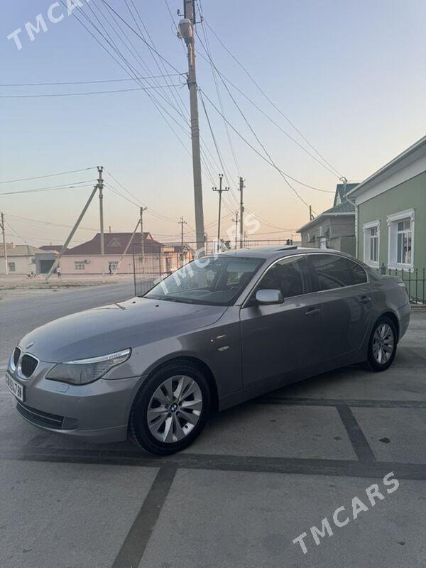 BMW E60 2004 - 169 000 TMT - Балканабат - img 6