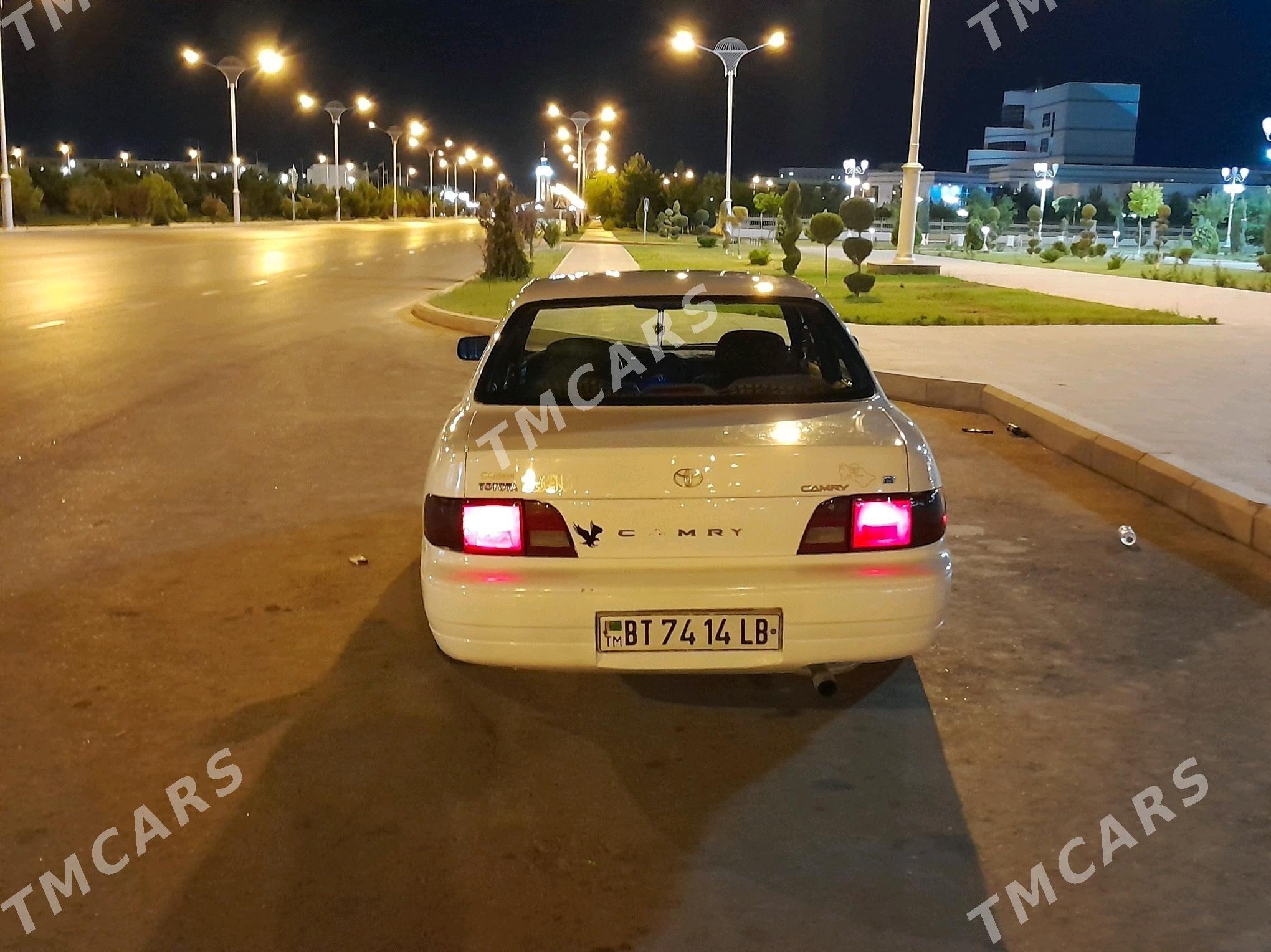 Toyota Camry 1996 - 85 000 TMT - Чарджоу - img 2
