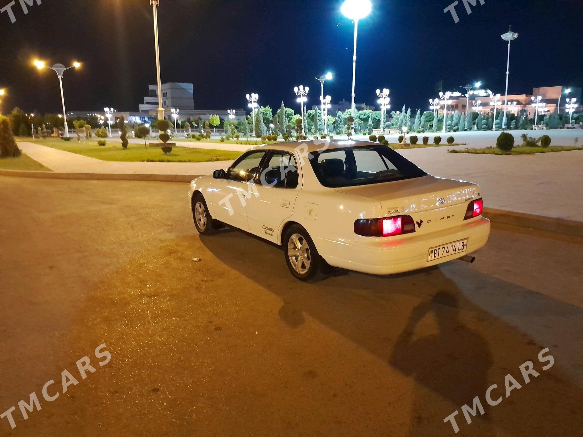 Toyota Camry 1996 - 85 000 TMT - Чарджоу - img 5