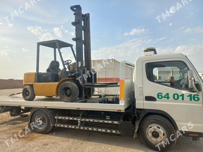 JCB 4CX ECO 2013 - 140 000 TMT - Çärjew - img 1