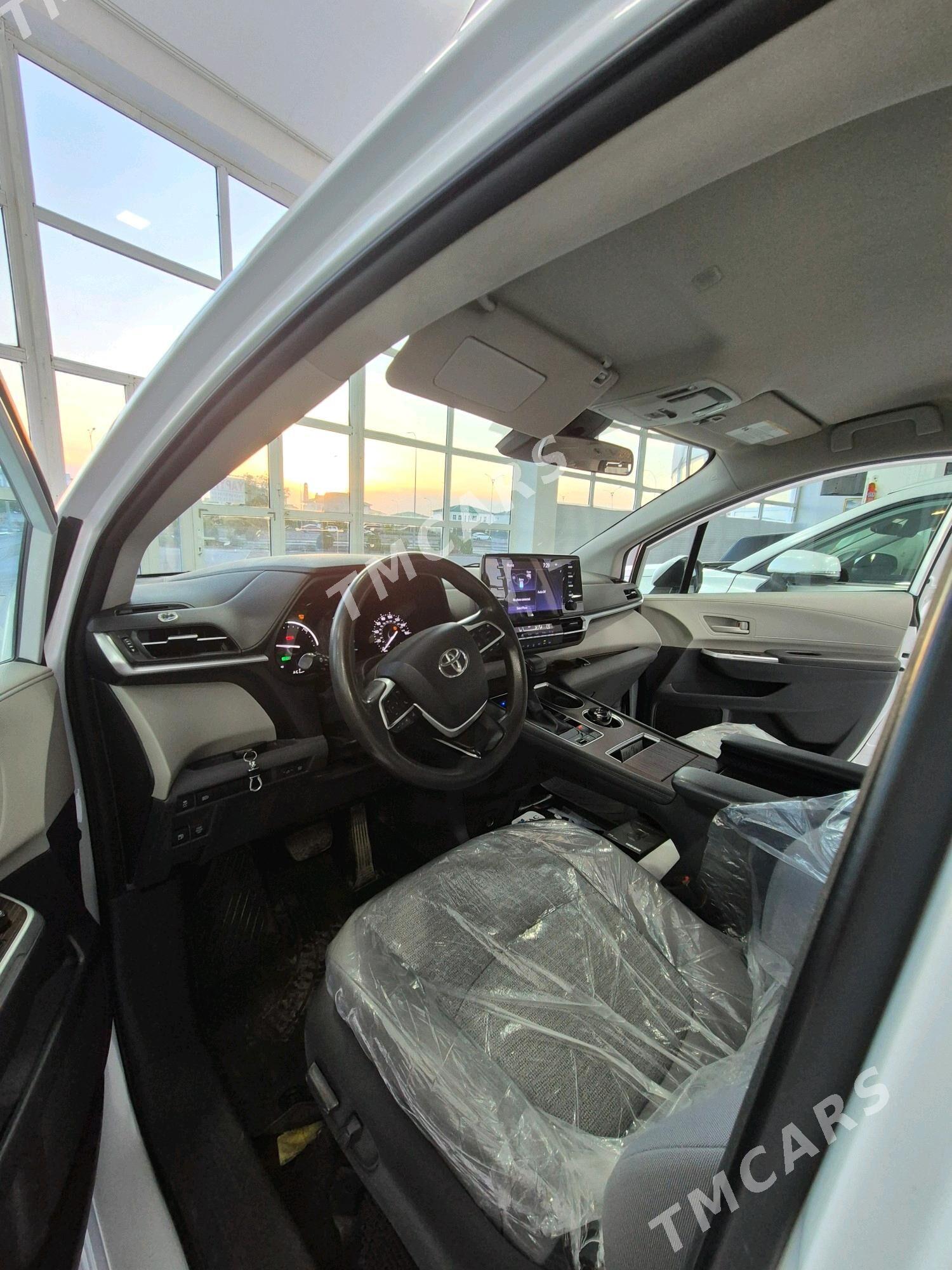 Toyota Sienna 2022 - 480 000 TMT - Daşoguz - img 3