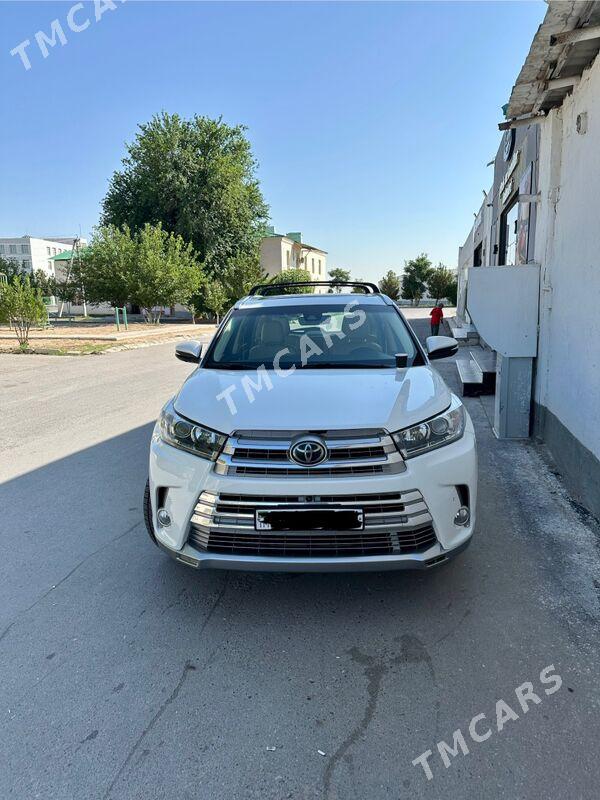Toyota Highlander 2017 - 450 000 TMT - Aşgabat - img 2
