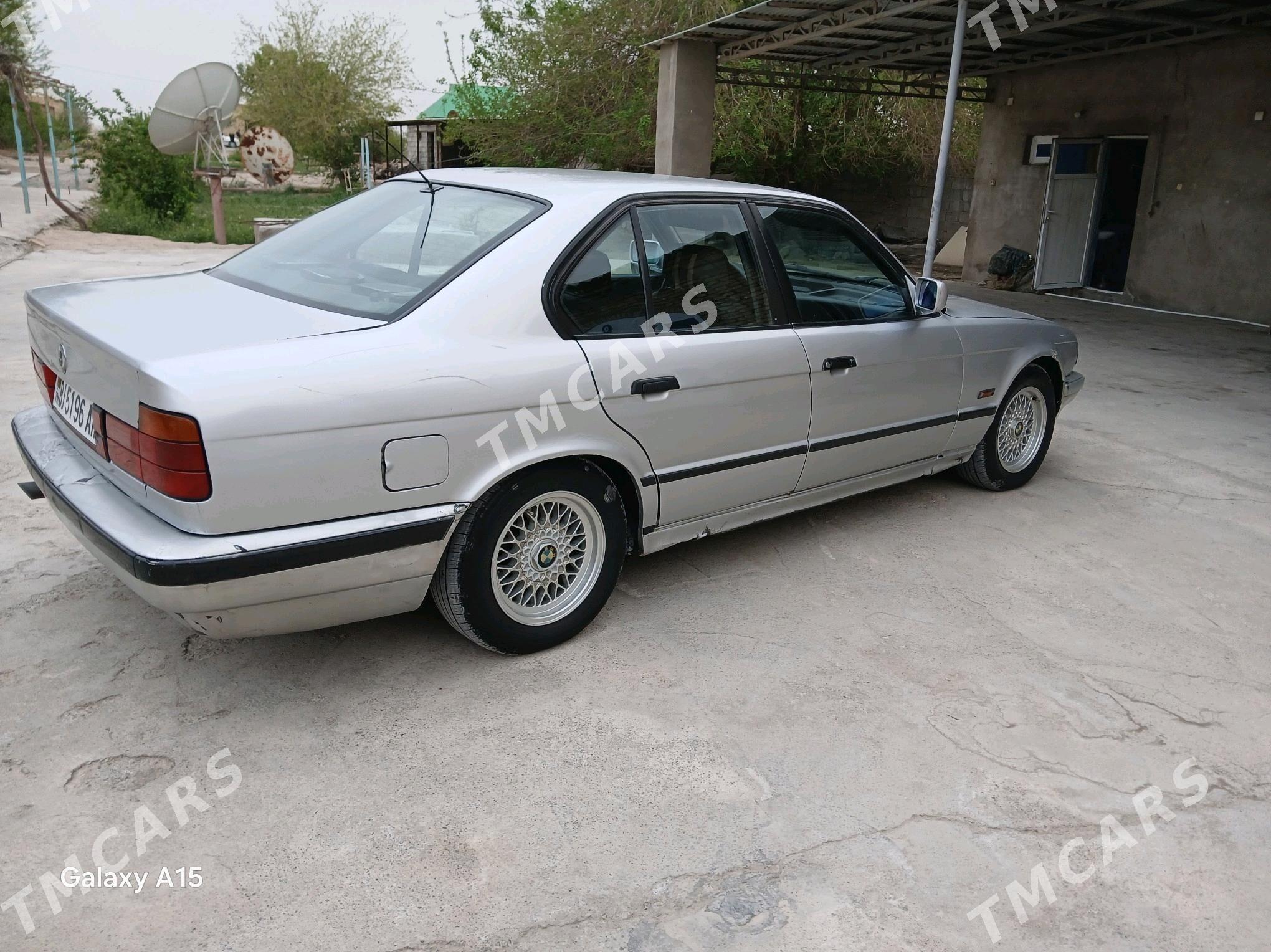 BMW 525 1991 - 35 000 TMT - Aşgabat - img 2