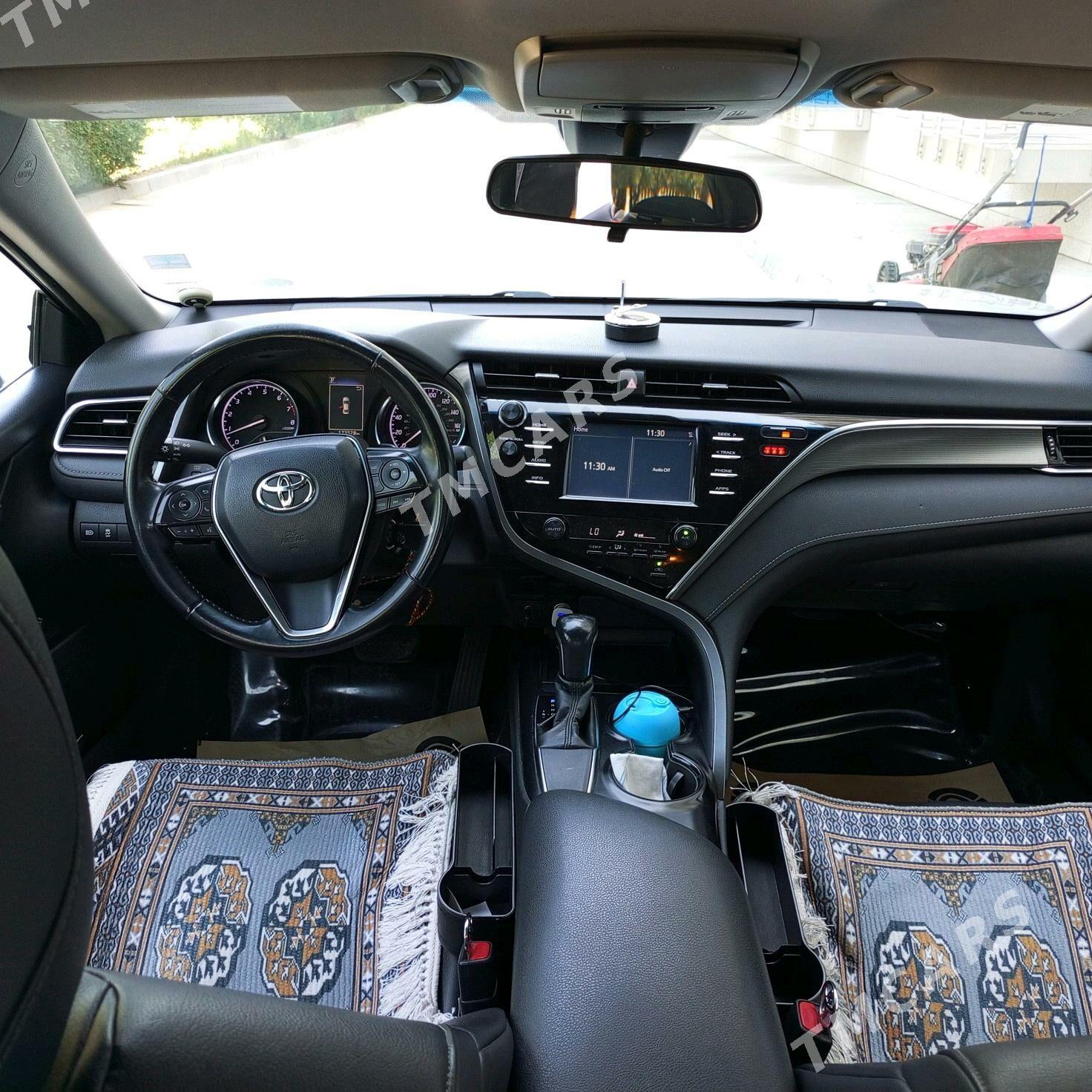 Toyota Camry 2018 - 365 000 TMT - Бекреве - img 3