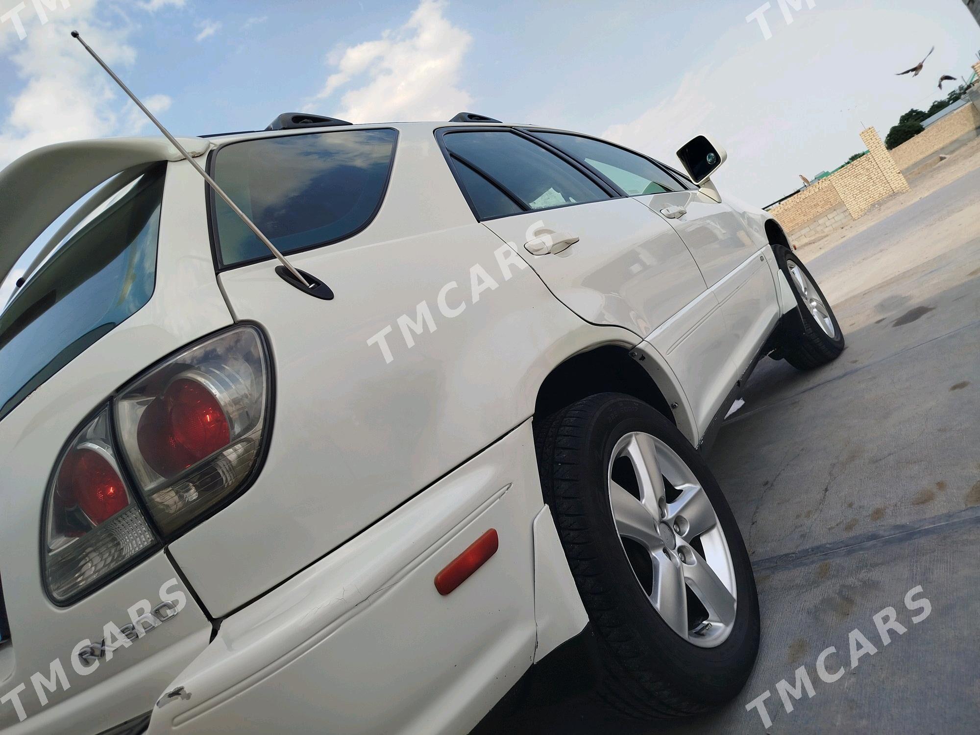 Lexus RX 300 2001 - 180 000 TMT - Кака - img 8