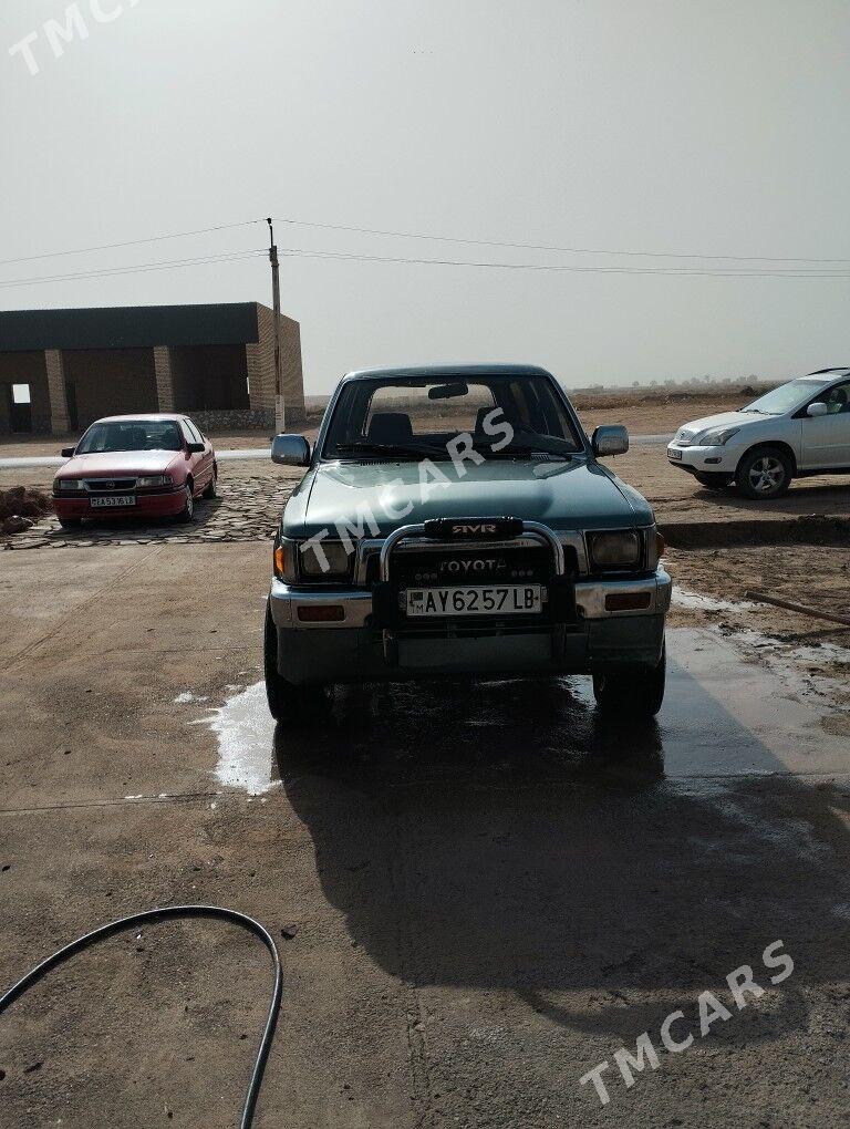 Toyota 4Runner 1993 - 40 000 TMT - Kerki - img 3