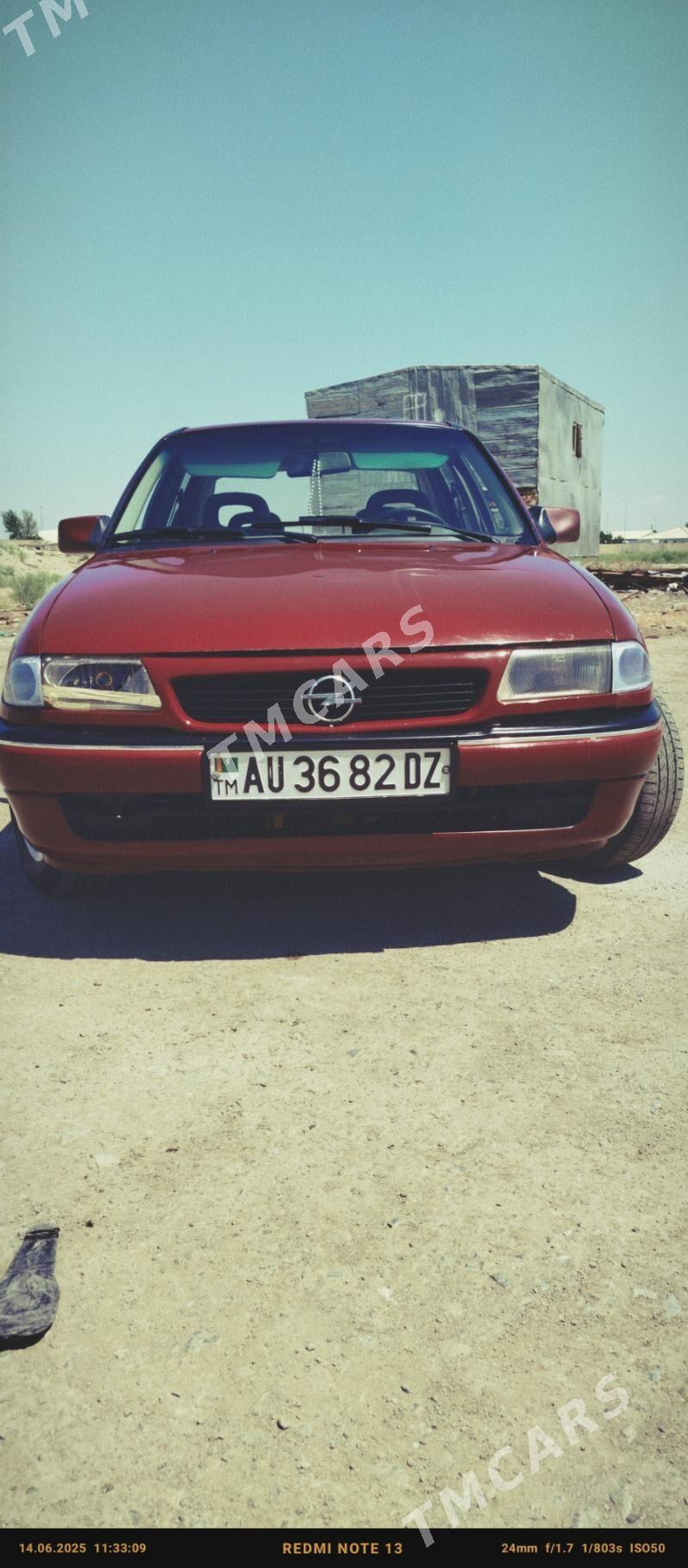 Opel Astra 1992 - 34 000 TMT - Гороглы (Тагта) - img 3