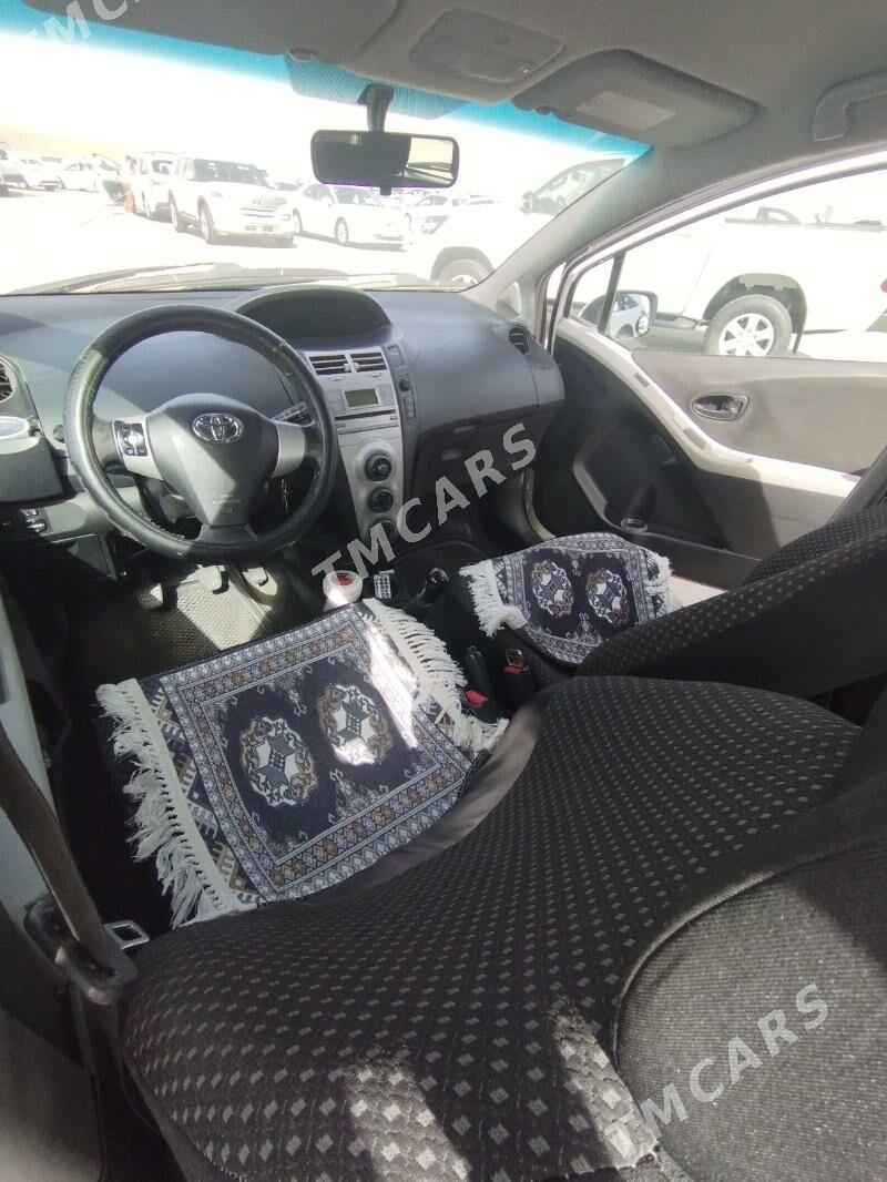 Toyota Yaris 2007 - 95 000 TMT - Ашхабад - img 4