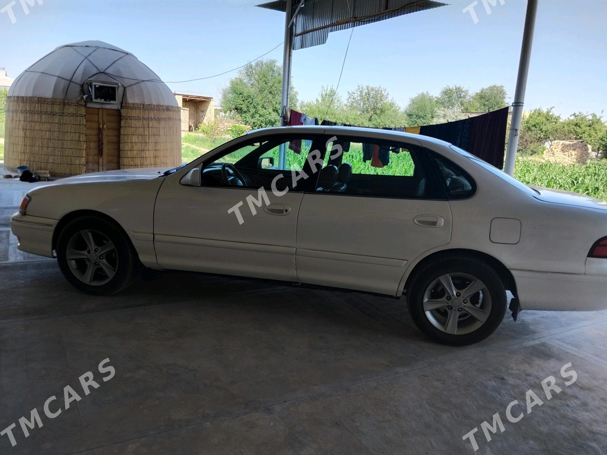 Toyota Avalon 1997 - 105 000 TMT - Векильбазар - img 3