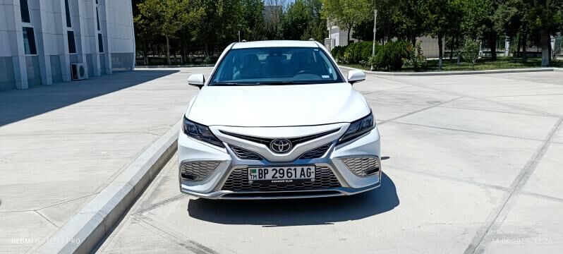 Toyota Camry 2022 - 290 000 TMT - Büzmeýin - img 4
