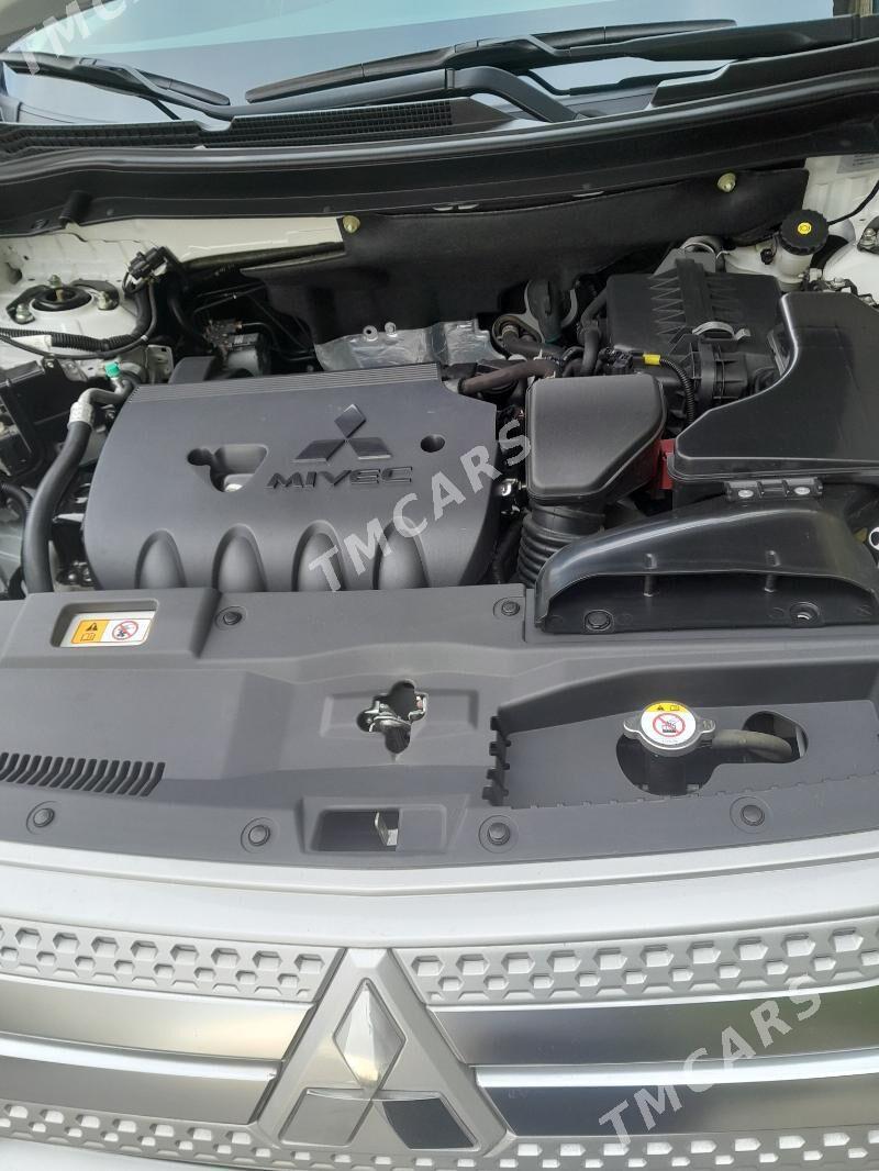 Mitsubishi Outlander 2022 - 305 000 TMT - Ашхабад - img 3