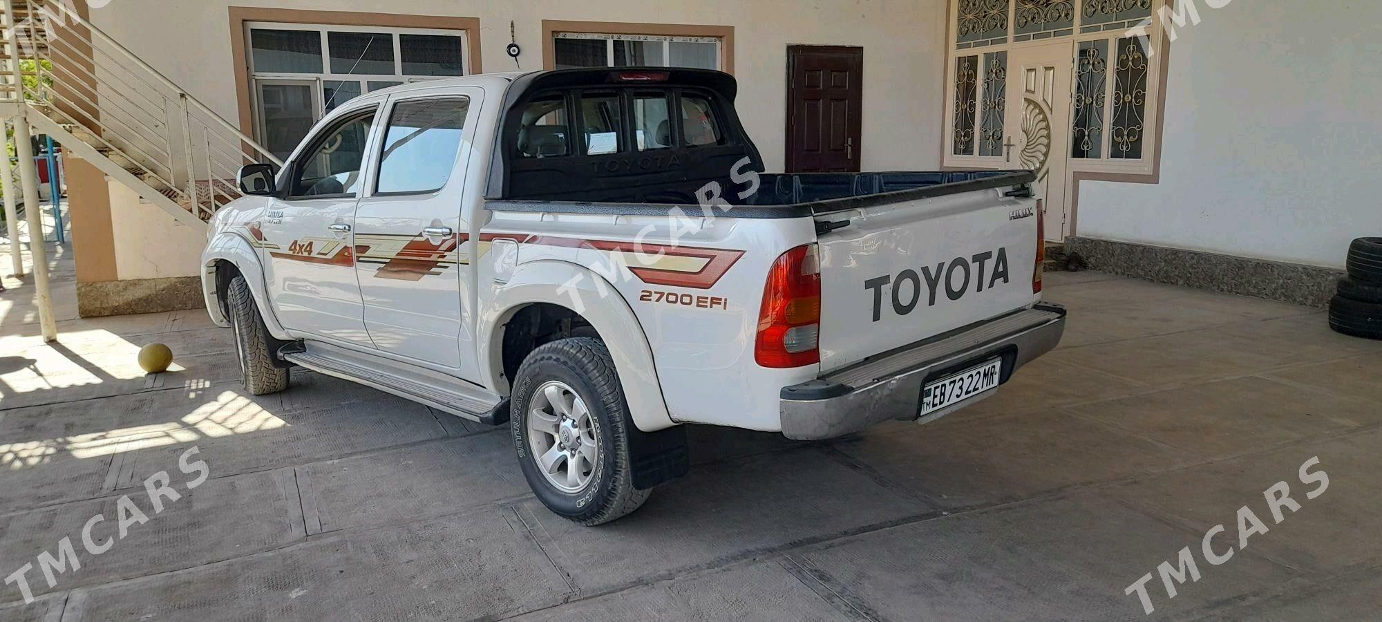 Toyota Hilux 2007 - 220 000 TMT - Wekilbazar - img 2