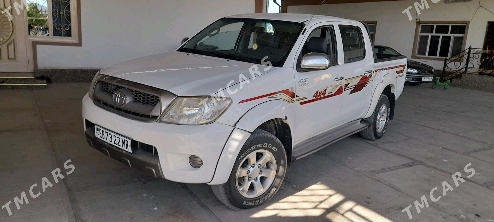 Toyota Hilux 2007 - 220 000 TMT - Wekilbazar - img 3