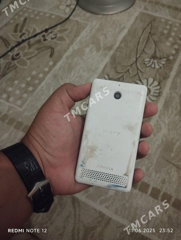 Sony xperia - Туркменабат - img 1