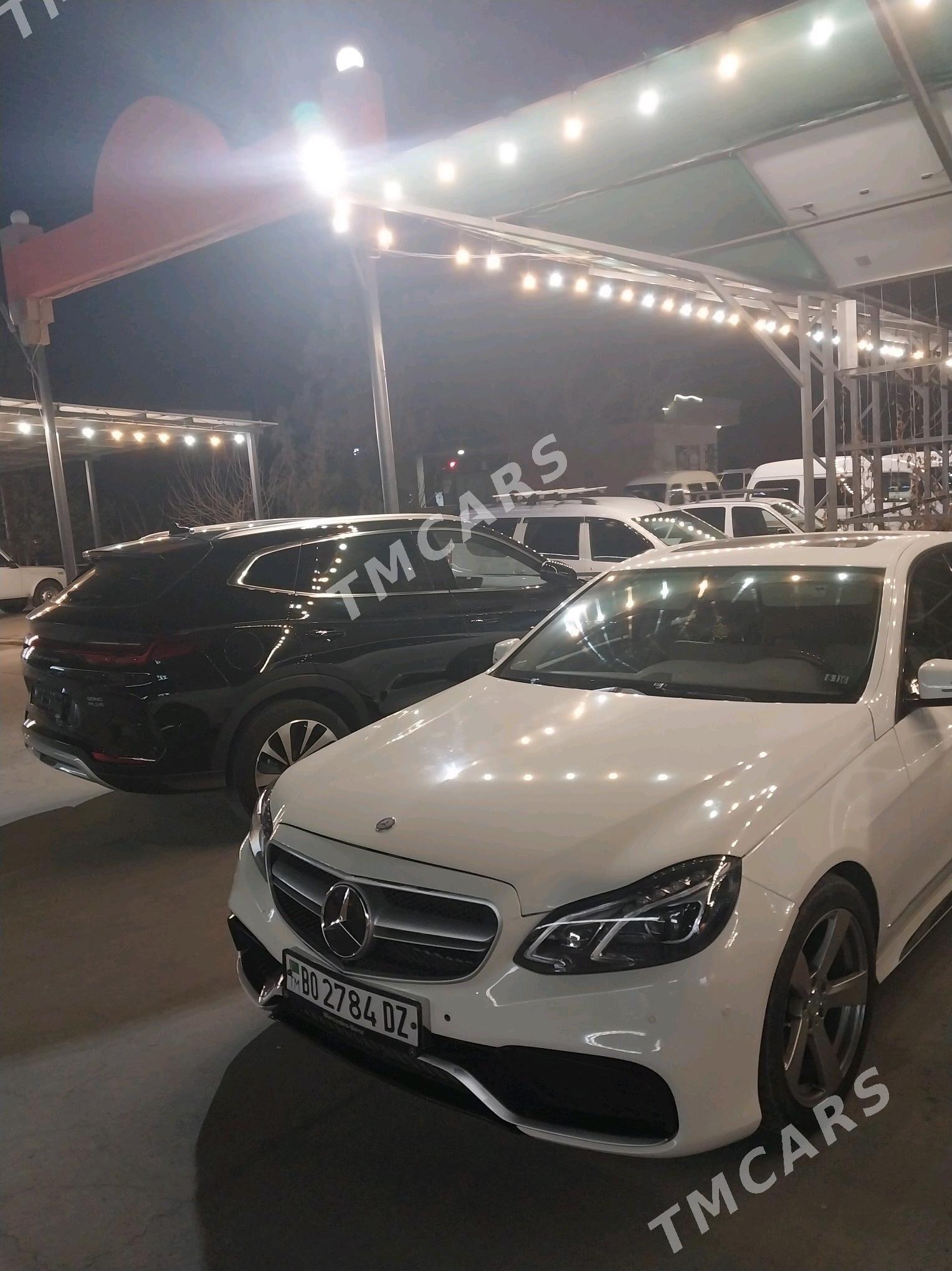 Mercedes-Benz E350 2010 - 300 000 TMT - Дашогуз - img 4