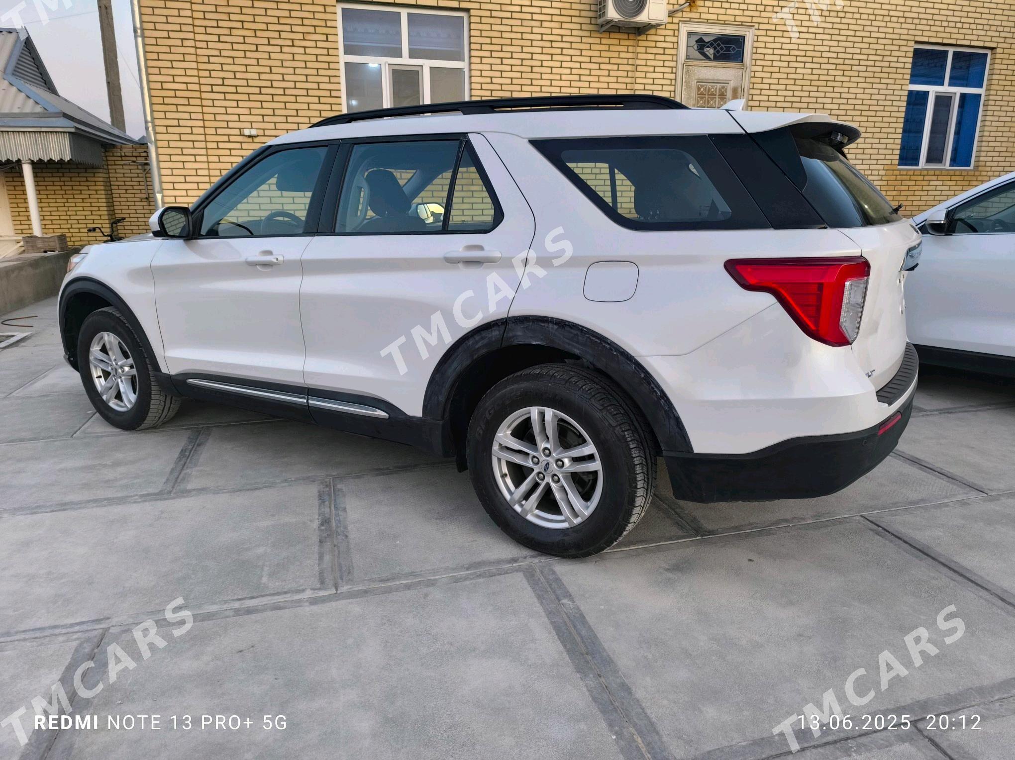 Ford Explorer 2020 - 385 000 TMT - Байрамали - img 3
