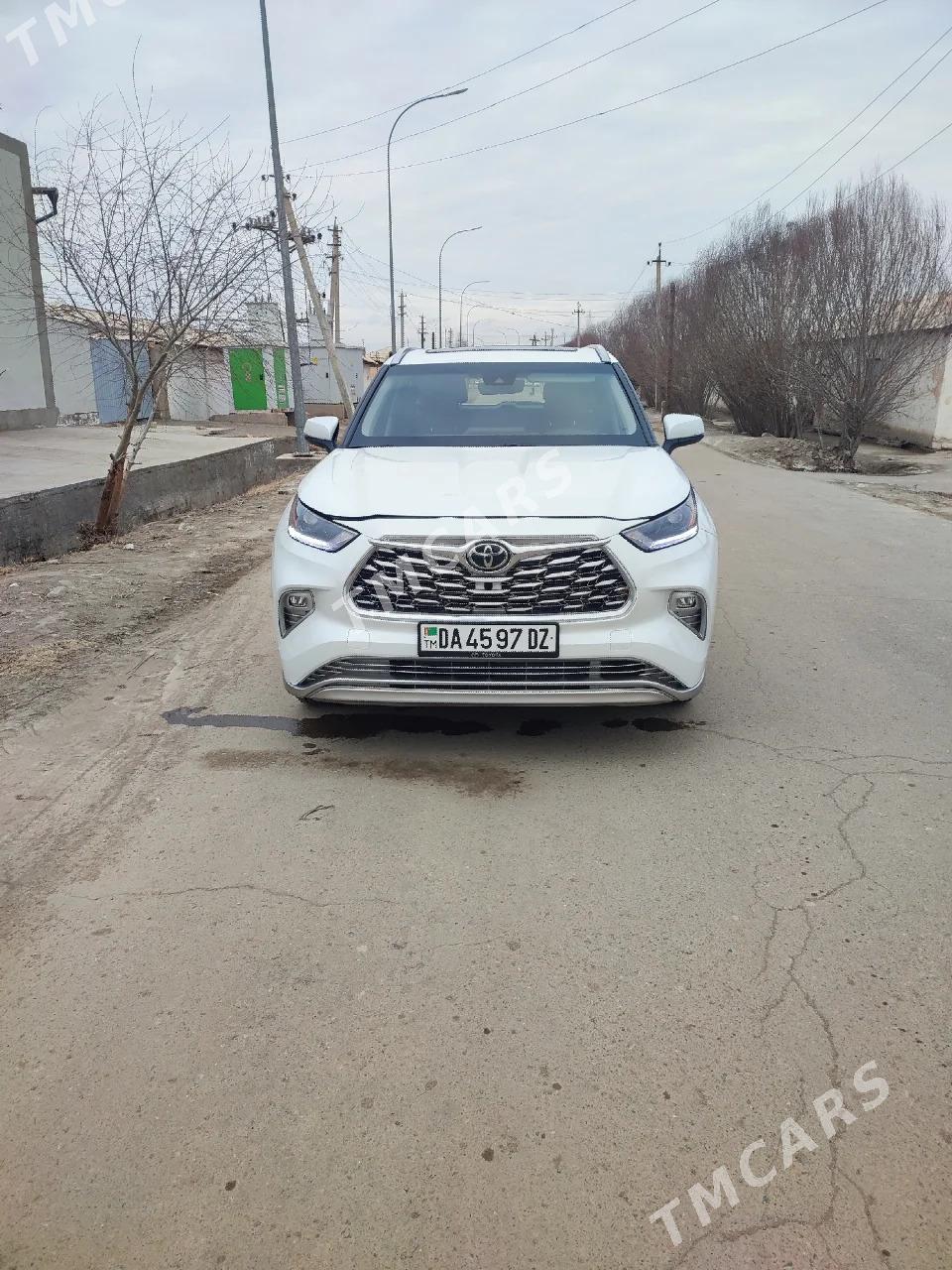 Toyota Highlander 2023 - 700 000 TMT - Görogly (Tagta) - img 6