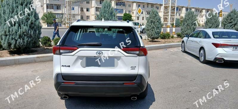 Toyota RAV4 2020 - 400 000 TMT - Sowetskiý köç. (Garaşsyzlyk şaýoly) - img 3