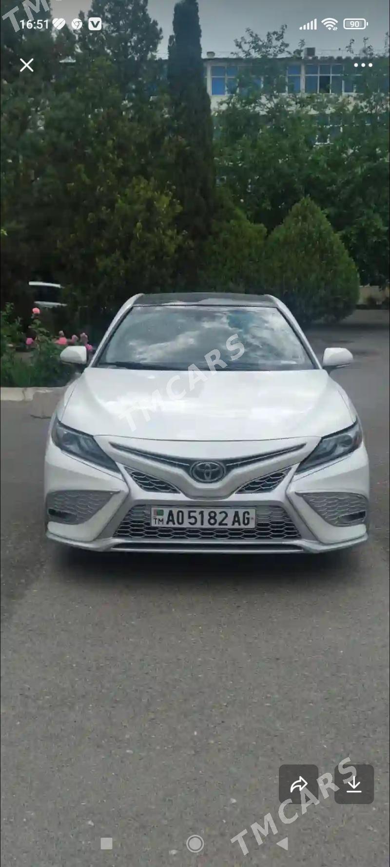 Toyota Camry 2022 - 355 000 TMT - Aşgabat - img 3