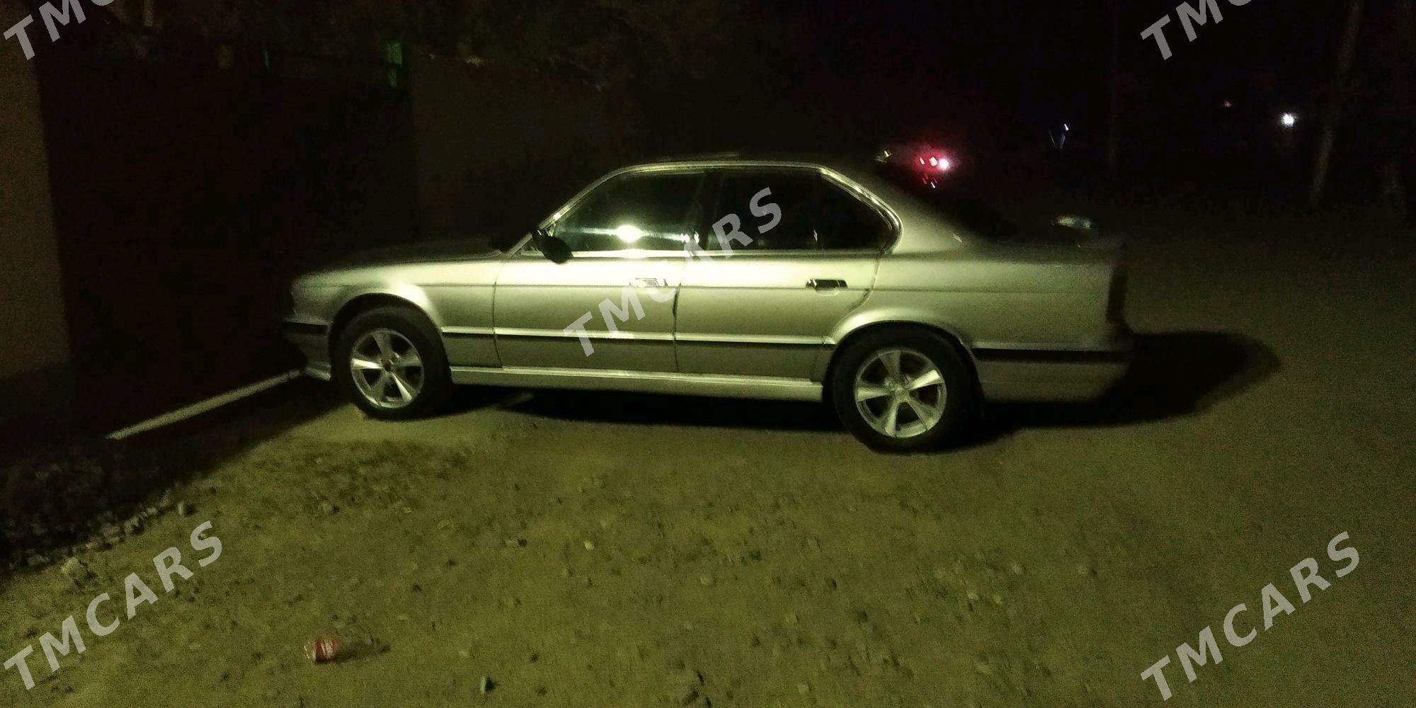 BMW 525 1990 - 43 000 TMT - Кёнеургенч - img 8