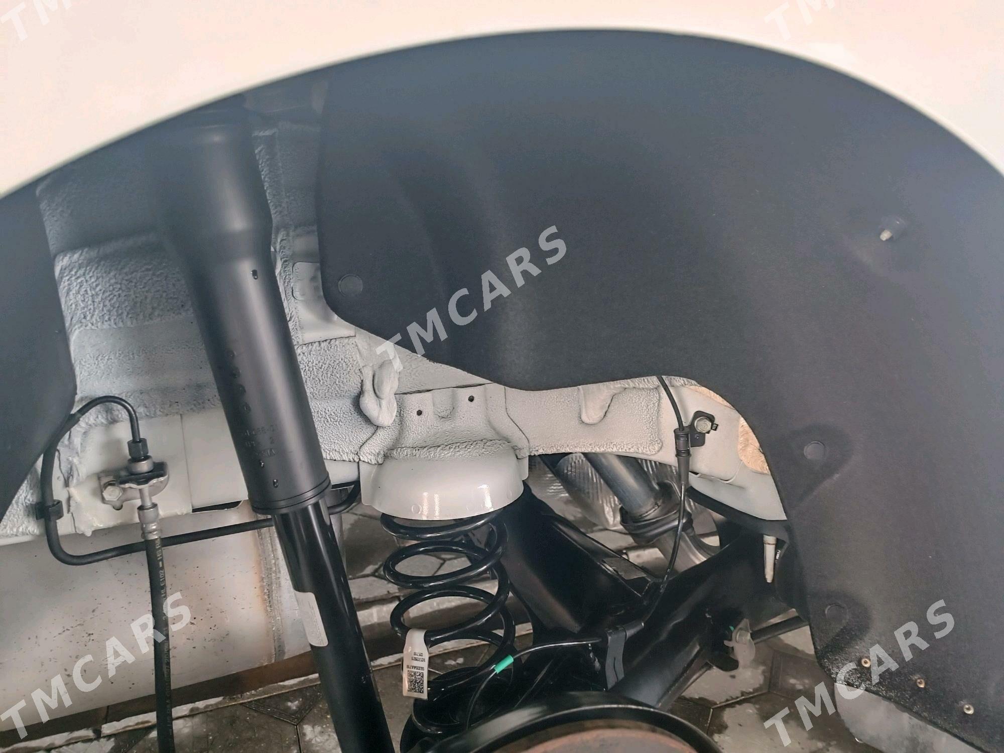 Hyundai Elantra 2021 - 256 000 TMT - Aşgabat - img 2