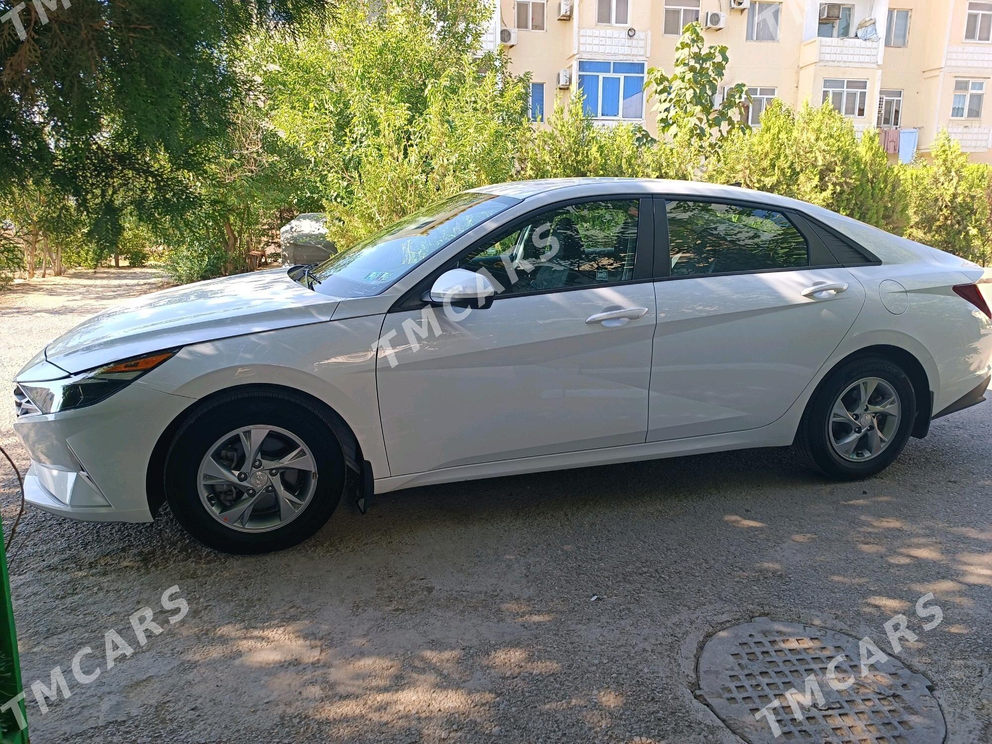 Hyundai Elantra 2021 - 256 000 TMT - Aşgabat - img 3