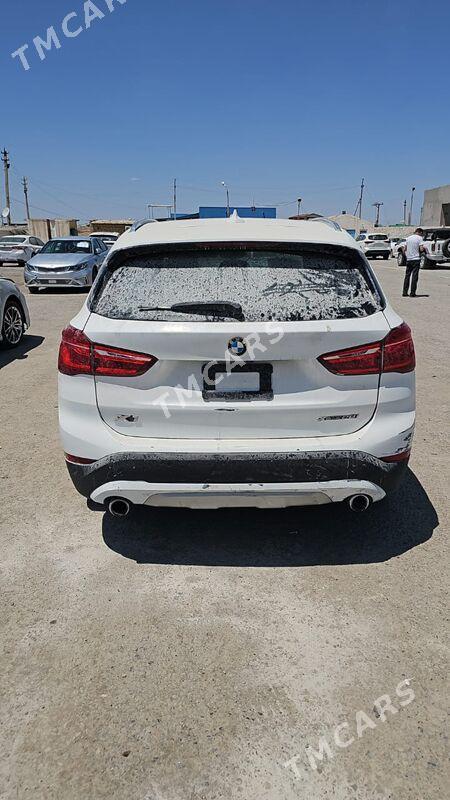 BMW X1 2021 - 275 000 TMT - Aşgabat - img 2