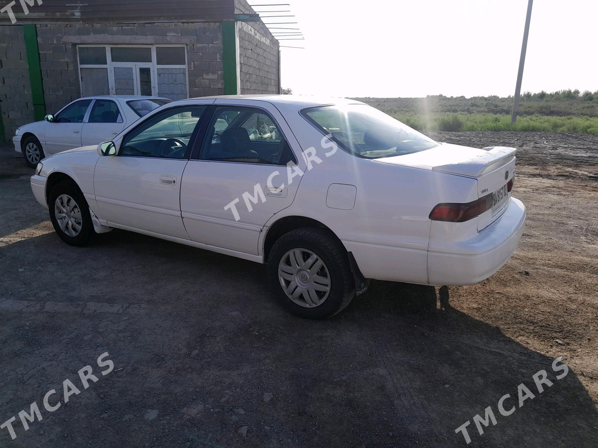 Toyota Camry 1998 - 110 000 TMT - Ruhubelent etraby - img 2