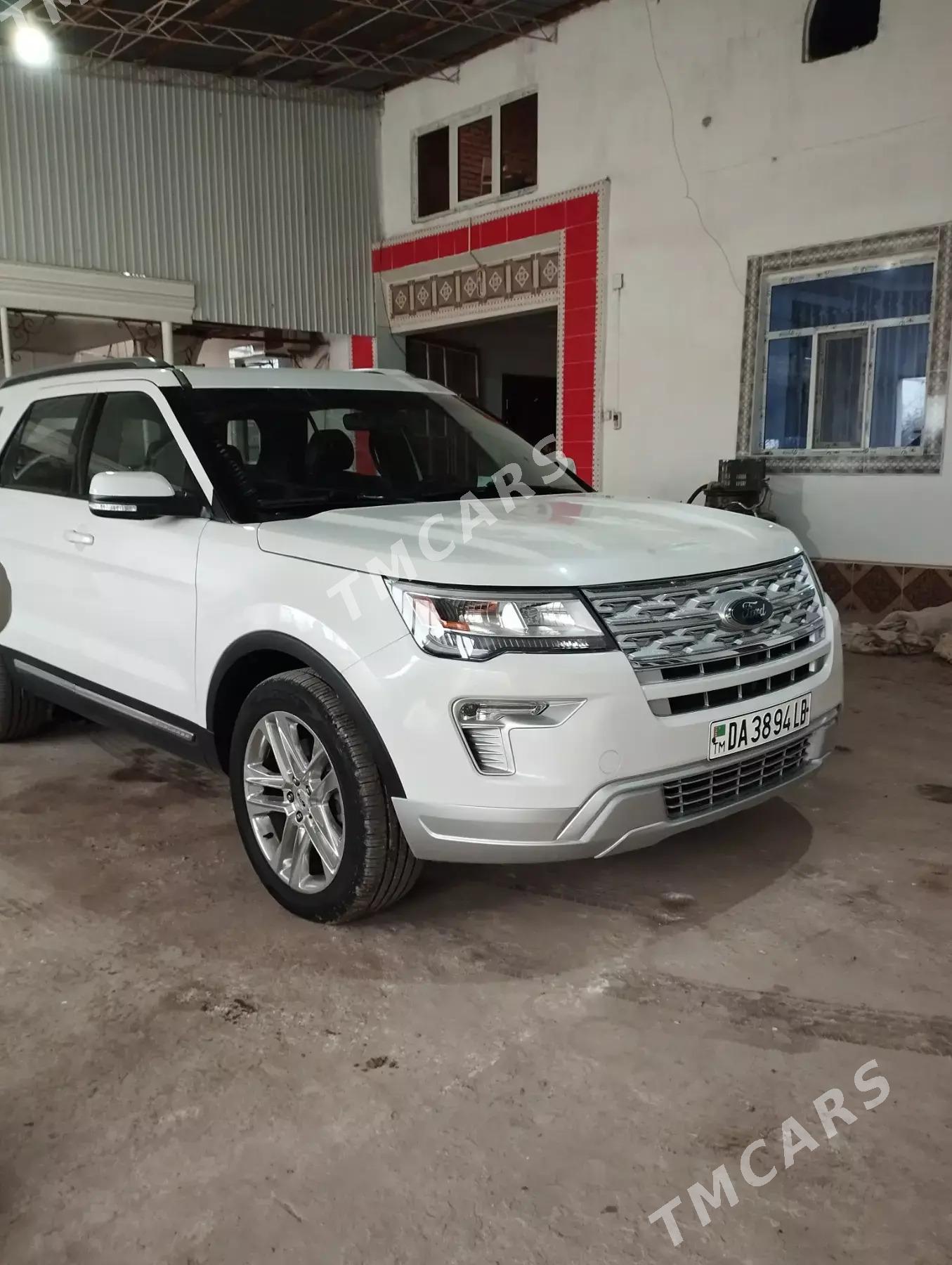 Ford Explorer 2018 - 360 000 TMT - Türkmenabat - img 3