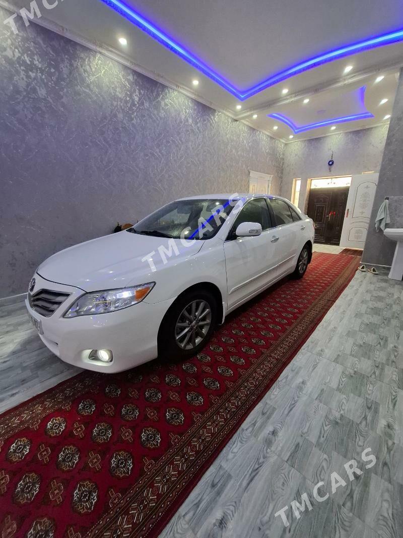 Toyota Camry 2010 - 200 000 TMT - Köneürgenç - img 2