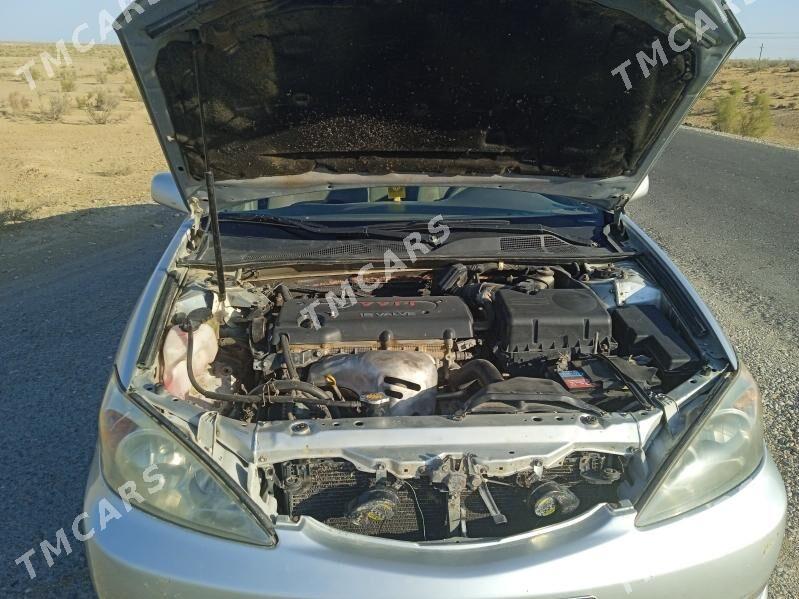 Toyota Camry 2002 - 150 000 TMT - Darganata - img 3