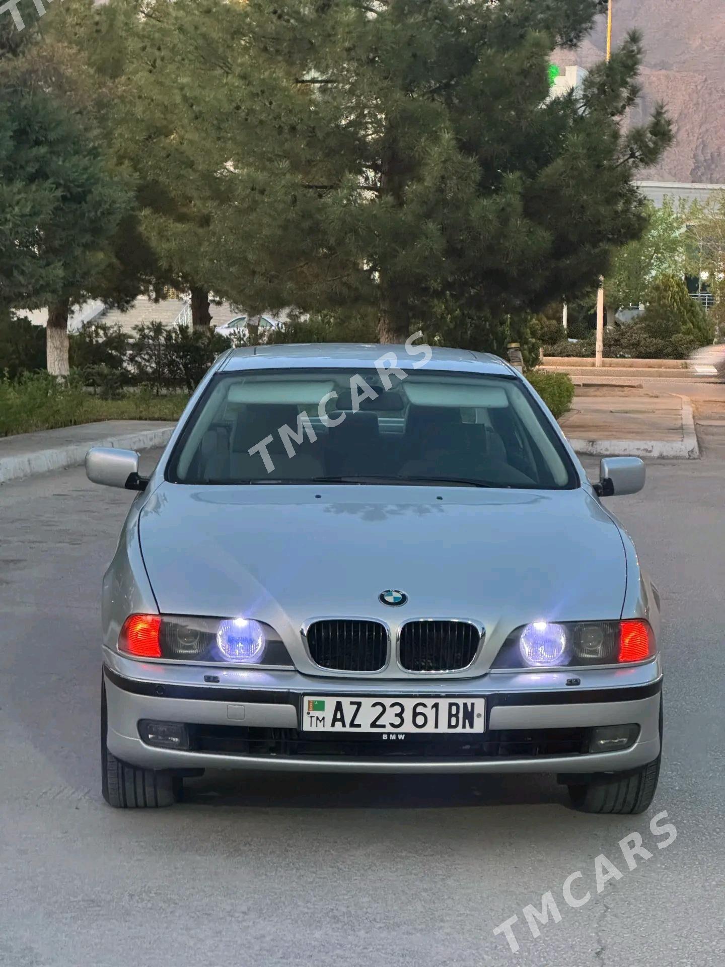 BMW E39 1998 - 89 000 TMT - Балканабат - img 5