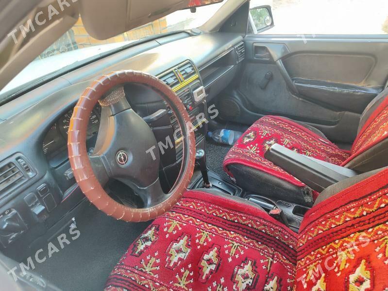 Opel Vectra 1989 - 25 000 TMT - Gubadag - img 1