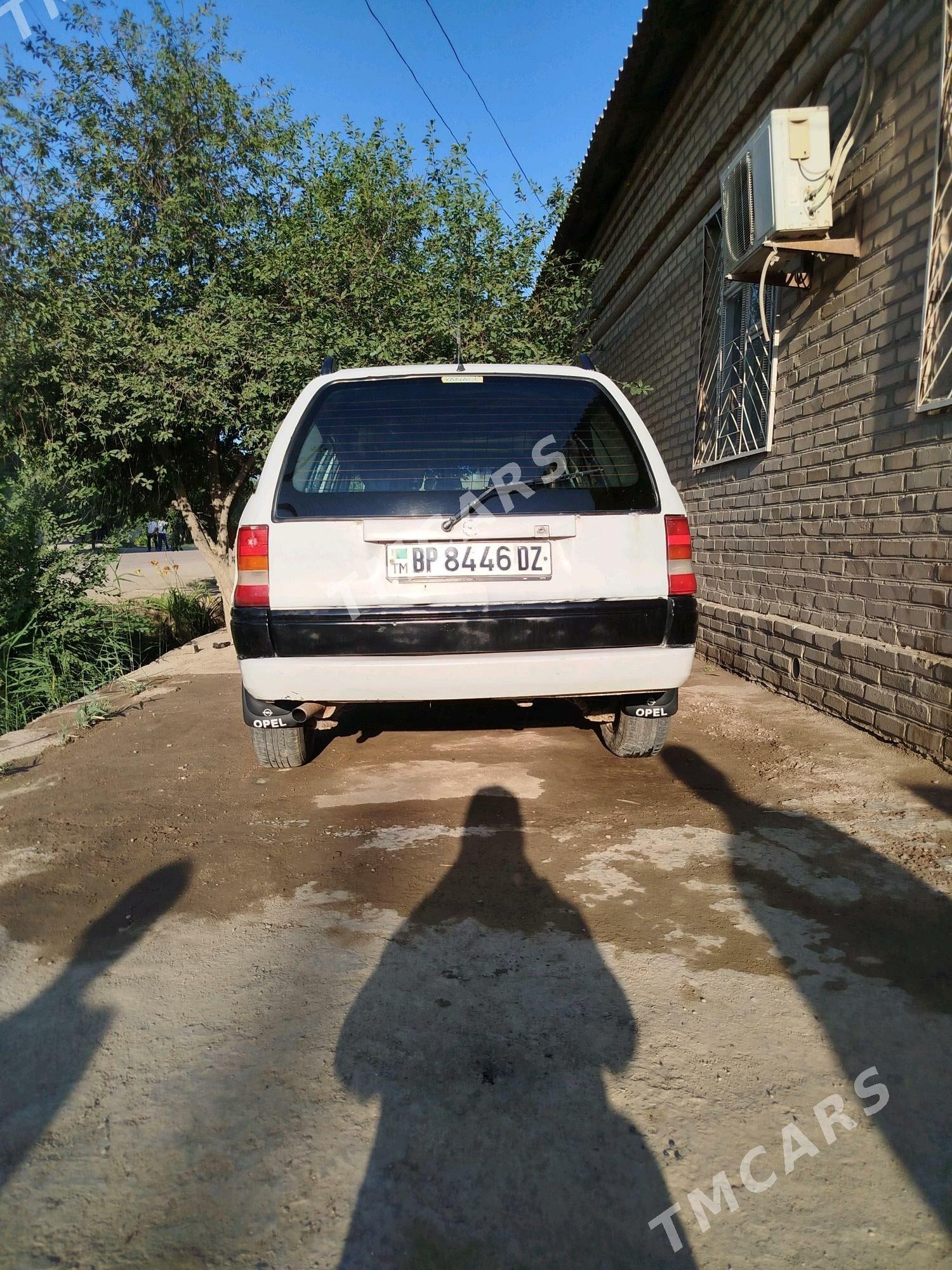 Opel Astra 1992 - 30 000 TMT - Şabat etr. - img 6