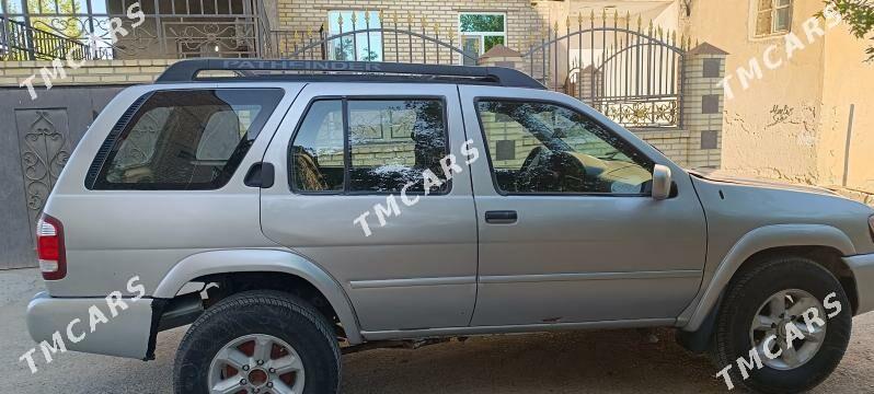 Nissan Pathfinder 2004 - 80 000 TMT - Газаджак - img 3