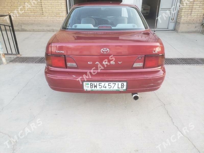 Toyota Camry 1995 - 95 000 TMT - Саят - img 3
