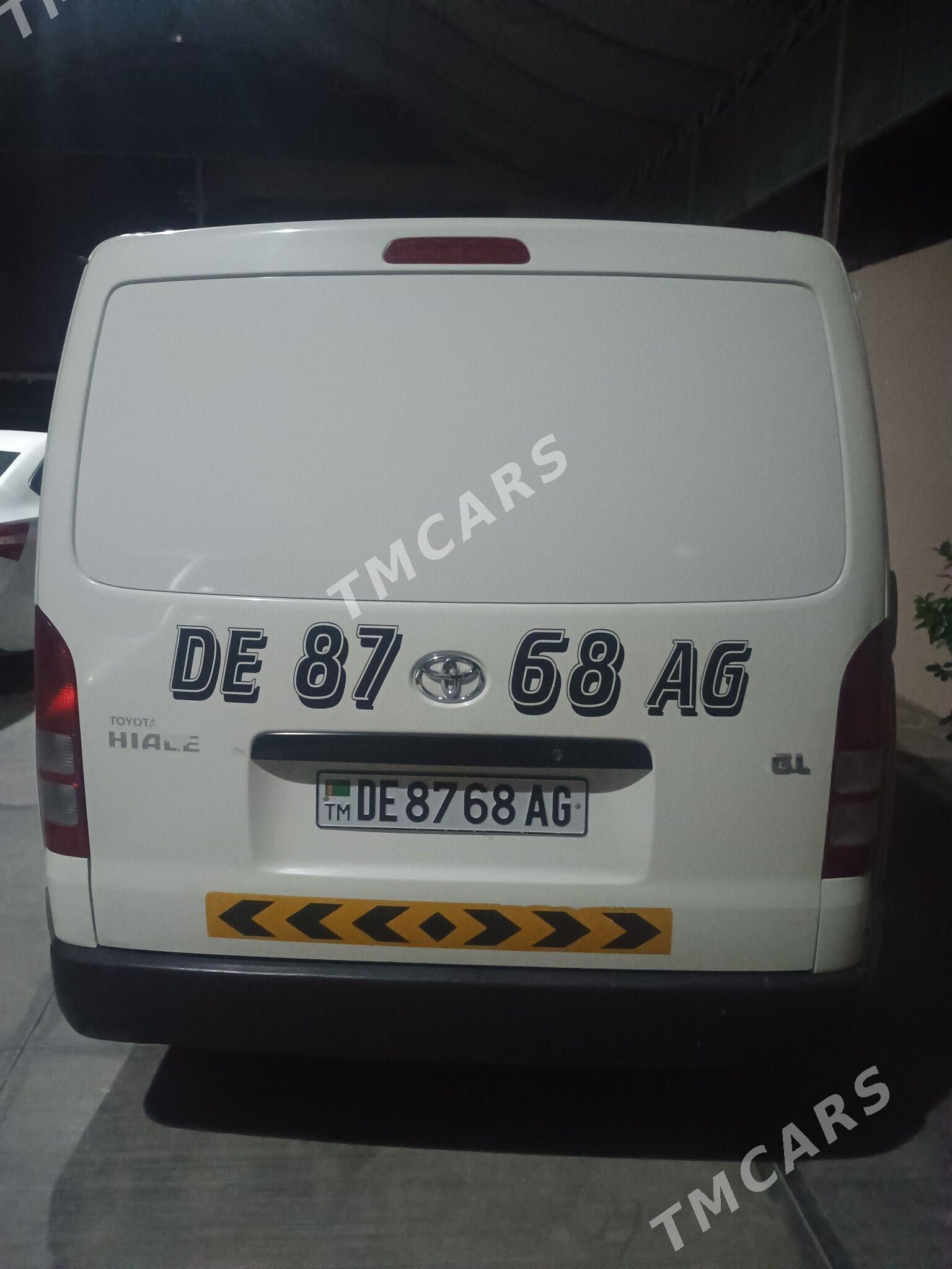 Toyota Hiace 2016 - 385 000 TMT - Aşgabat - img 3