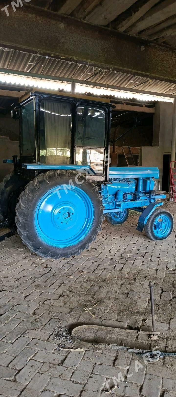 MTZ T-28 1993 - 25 000 TMT - Murgap - img 3