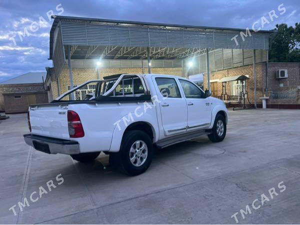 Toyota Hilux 2011 - 320 000 TMT - Бахарден - img 4