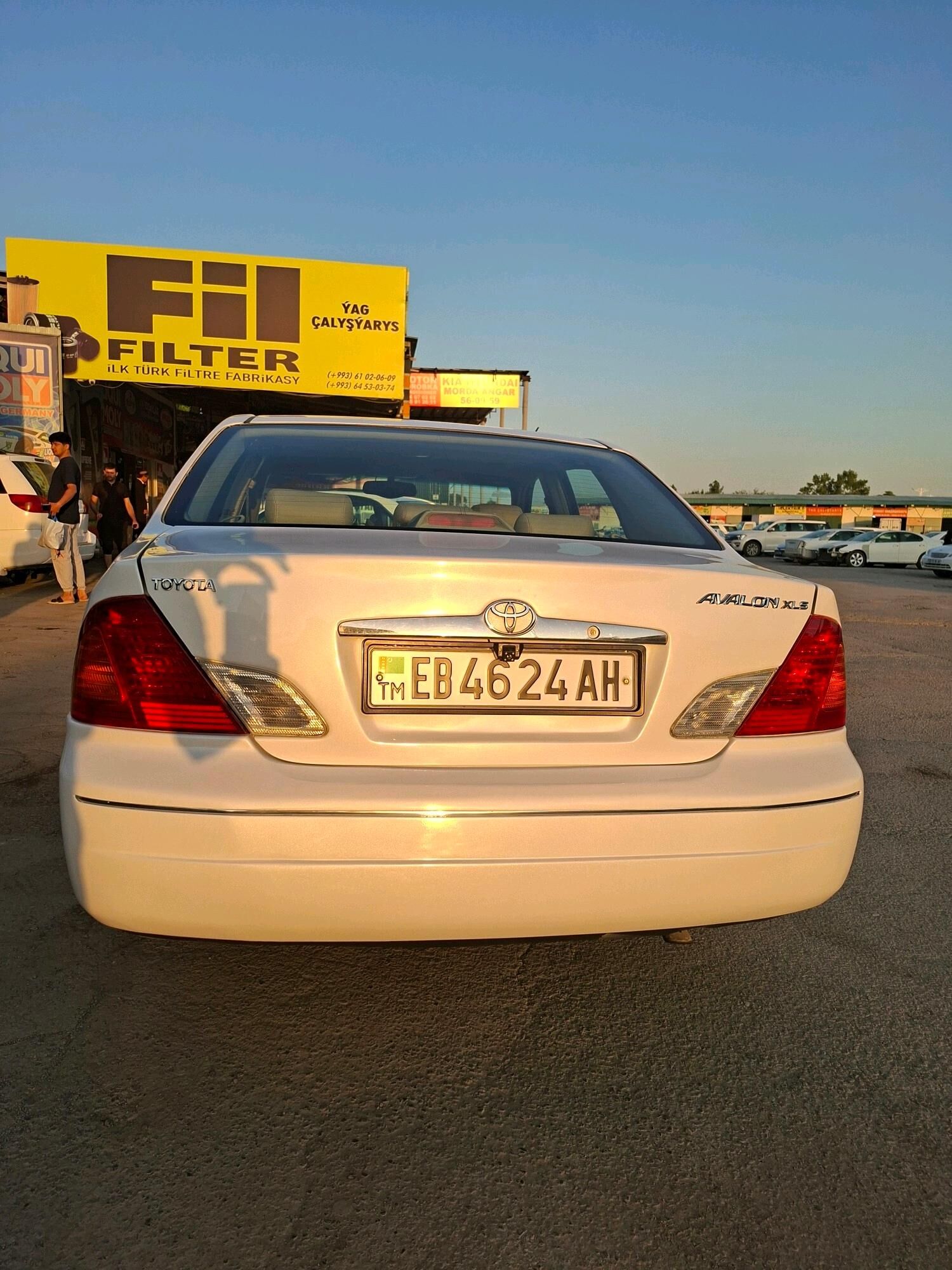 Toyota Avalon 2000 - 160 000 TMT - Бедев - img 3
