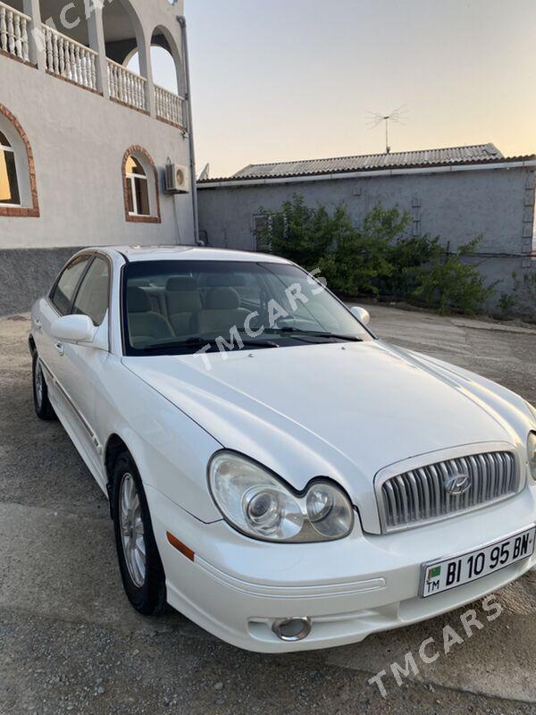 Hyundai Sonata 2003 - 70 000 TMT - Туркменбаши - img 4